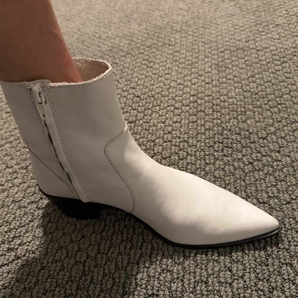 Zara white booties new leather - Picture 11 of 11